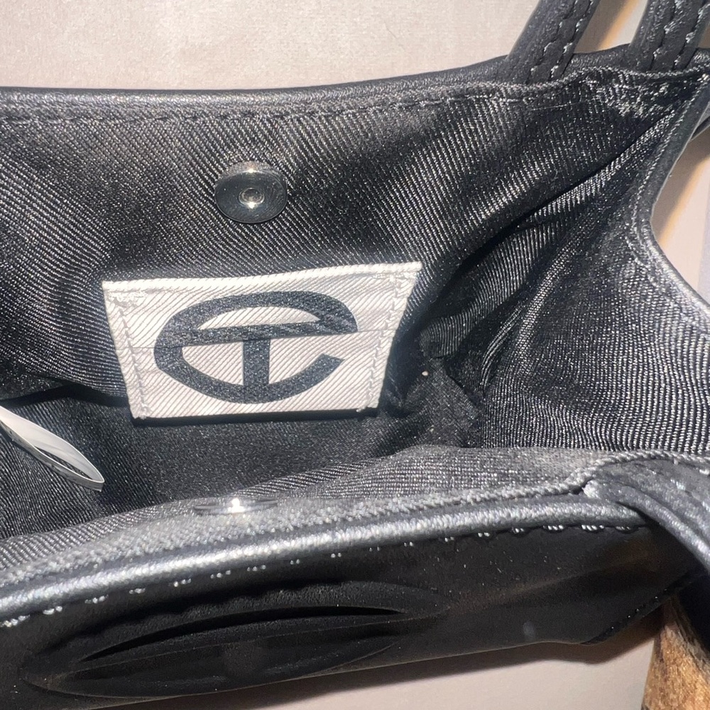 Barely used Telfar Mini Bag in Classic Black (Small) - Picture 3 of 4